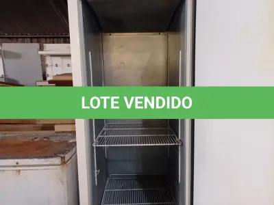 LOTE 285 - 01 CERVEJEIRA MARCA METALFRIO. (NO ESTADO) ATENÇÃO! FAZER A VISITAÇÃO ANTES DE ARREMATAR, NÃO SABEMOS SE FUNCIONA. LEILÃO NÃO TEM GARANTIA E NEM DEVOLUÇÃO, SUJEITO A POSSÍVEIS AVARIAS VISÍVEIS/OCULTAS E/OU AUSÊNCIA DE COMPONENTES.
