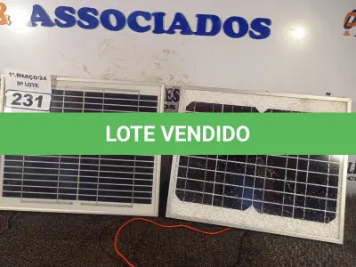 LOTE 231 - 02 PAINÉIS SOLARES 18V 10W SENDO 01 COM AVARIAS. (NO ESTADO) ATENÇÃO! FAZER A VISITAÇÃO ANTES DE ARREMATAR, NÃO SABEMOS SE FUNCIONA. LEILÃO NÃO TEM GARANTIA E NEM DEVOLUÇÃO, SUJEITO A POSSÍVEIS AVARIAS VISÍVEIS/OCULTAS E/OU AUSÊNCIA DE COMPONENTES.