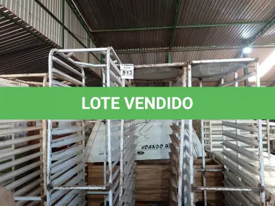 LOTE 513 - 04 CARRINHOS PARA TRANSPORTE DE BANDEJAS. (NO ESTADO) ATENÇÃO! FAZER A VISITAÇÃO ANTES DE ARREMATAR, NÃO SABEMOS SE FUNCIONA. LEILÃO NÃO TEM GARANTIA E NEM DEVOLUÇÃO, SUJEITO A POSSÍVEIS AVARIAS VISÍVEIS/OCULTAS E/OU AUSÊNCIA DE COMPONENTES.