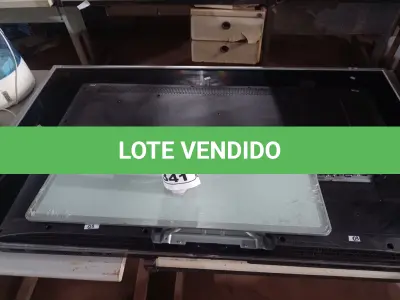 LOTE 341 - 02 TV’S MARCAS E MODELO DIVERSOS PARA RETIRADA DE PEÇAS. (NO ESTADO) ATENÇÃO! FAZER A VISITAÇÃO ANTES DE ARREMATAR, NÃO SABEMOS SE FUNCIONA. LEILÃO NÃO TEM GARANTIA E NEM DEVOLUÇÃO, SUJEITO A POSSÍVEIS AVARIAS VISÍVEIS/OCULTAS E/OU AUSÊNCIA DE COMPONENTES.