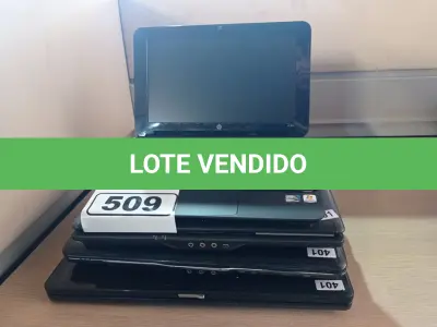 LOTE 509 - 04 NOTEBOOKS PARA RETIRADA DE PEÇAS. (NO ESTADO) ATENÇÃO! FAZER A VISITAÇÃO ANTES DE ARREMATAR, NÃO SABEMOS SE FUNCIONA. LEILÃO NÃO TEM GARANTIA E NEM DEVOLUÇÃO, SUJEITO A POSSÍVEIS AVARIAS VISÍVEIS/OCULTAS E/OU AUSÊNCIA DE COMPONENTES.