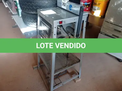 LOTE 352 - 01 PERFURADORA DE PAPEL MARCA LASSANE. (NO ESTADO) ATENÇÃO! FAZER A VISITAÇÃO ANTES DE ARREMATAR, NÃO SABEMOS SE FUNCIONA. LEILÃO NÃO TEM GARANTIA E NEM DEVOLUÇÃO, SUJEITO A POSSÍVEIS AVARIAS VISÍVEIS/OCULTAS E/OU AUSÊNCIA DE COMPONENTES.