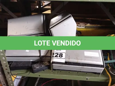 LOTE 228 - 06 SCANNER MARCAS FUJITSU. (NO ESTADO) ATENÇÃO! FAZER A VISITAÇÃO ANTES DE ARREMATAR, NÃO SABEMOS SE FUNCIONA. LEILÃO NÃO TEM GARANTIA E NEM DEVOLUÇÃO, SUJEITO A POSSÍVEIS AVARIAS VISÍVEIS/OCULTAS E/OU AUSÊNCIA DE COMPONENTES.