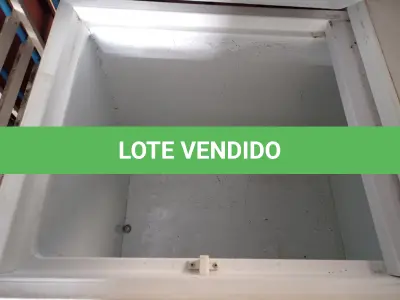 LOTE 275 - 01 FREEZER HORIZONTAL 02 TAMPAS 220V. (NO ESTADO) ATENÇÃO! FAZER A VISITAÇÃO ANTES DE ARREMATAR, NÃO SABEMOS SE FUNCIONA. LEILÃO NÃO TEM GARANTIA E NEM DEVOLUÇÃO, SUJEITO A POSSÍVEIS AVARIAS VISÍVEIS/OCULTAS E/OU AUSÊNCIA DE COMPONENTES.