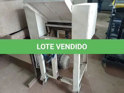 LOTE 215 - 01 CILINDRO PARA MASSAS “MODELADORA DE PÃES” INDUSTRIAL. (NO ESTADO) ATENÇÃO! FAZER A VISITAÇÃO ANTES DE ARREMATAR, NÃO SABEMOS SE FUNCIONA. LEILÃO NÃO TEM GARANTIA E NEM DEVOLUÇÃO, SUJEITO A POSSÍVEIS AVARIAS VISÍVEIS/OCULTAS E/OU AUSÊNCIA DE COMPONENTES.