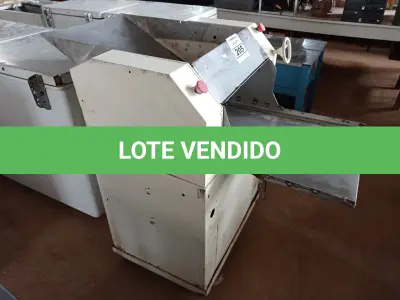 LOTE 205 - 01 CILINDRO PARA MASSAS “MODELADORA DE PÃES” INDUSTRIAL. (NO ESTADO) ATENÇÃO! FAZER A VISITAÇÃO ANTES DE ARREMATAR, NÃO SABEMOS SE FUNCIONA. LEILÃO NÃO TEM GARANTIA E NEM DEVOLUÇÃO, SUJEITO A POSSÍVEIS AVARIAS VISÍVEIS/OCULTAS E/OU AUSÊNCIA DE COMPONENTES.