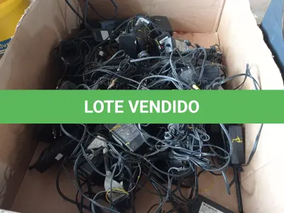 LOTE 478 - 01 LOTE COM FONTES DIVERSAS. (NO ESTADO) ATENÇÃO! FAZER A VISITAÇÃO ANTES DE ARREMATAR, NÃO SABEMOS SE FUNCIONA. LEILÃO NÃO TEM GARANTIA E NEM DEVOLUÇÃO, SUJEITO A POSSÍVEIS AVARIAS VISÍVEIS/OCULTAS E/OU AUSÊNCIA DE COMPONENTES.