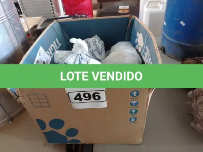 LOTE 496 - 01 CAIXA COM FIBRA DE VIDRO. (NO ESTADO) ATENÇÃO! FAZER A VISITAÇÃO ANTES DE ARREMATAR, NÃO SABEMOS SE FUNCIONA. LEILÃO NÃO TEM GARANTIA E NEM DEVOLUÇÃO, SUJEITO A POSSÍVEIS AVARIAS VISÍVEIS/OCULTAS E/OU AUSÊNCIA DE COMPONENTES.