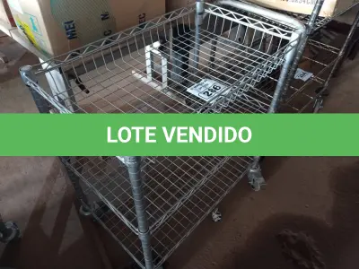 LOTE 286 - 01 CARRINHO PARA TRANSPORTE DE ALIMENTOS. (NO ESTADO) ATENÇÃO! FAZER A VISITAÇÃO ANTES DE ARREMATAR, NÃO SABEMOS SE FUNCIONA. LEILÃO NÃO TEM GARANTIA E NEM DEVOLUÇÃO, SUJEITO A POSSÍVEIS AVARIAS VISÍVEIS/OCULTAS E/OU AUSÊNCIA DE COMPONENTES.