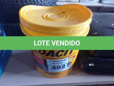 LOTE 402 - 01 BALDE DE VEDACIT, ADITIVO IMPERMEABILIZANTE PARA CONCRETOS E ARGAMASSAS. (NO ESTADO) ATENÇÃO! FAZER A VISITAÇÃO ANTES DE ARREMATAR, NÃO SABEMOS SE FUNCIONA. LEILÃO NÃO TEM GARANTIA E NEM DEVOLUÇÃO, SUJEITO A POSSÍVEIS AVARIAS VISÍVEIS/OCULTAS E/OU AUSÊNCIA DE COMPONENTES.