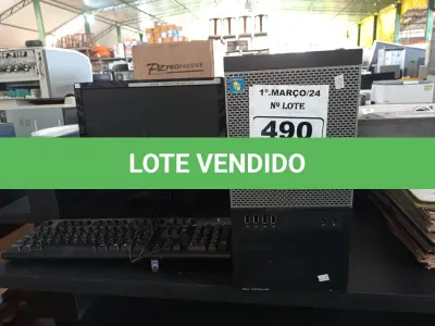 LOTE 490 - 01 CPU’S, 01 MONITOR E 01 TECLADO. (NO ESTADO) ATENÇÃO! FAZER A VISITAÇÃO ANTES DE ARREMATAR, NÃO SABEMOS SE FUNCIONA. LEILÃO NÃO TEM GARANTIA E NEM DEVOLUÇÃO, SUJEITO A POSSÍVEIS AVARIAS VISÍVEIS/OCULTAS E/OU AUSÊNCIA DE COMPONENTES.