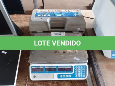 LOTE 421 - 01 BALANÇA DIGITAL E 01 MACACO JACARÉ 2TN. (NO ESTADO) ATENÇÃO! FAZER A VISITAÇÃO ANTES DE ARREMATAR, NÃO SABEMOS SE FUNCIONA. LEILÃO NÃO TEM GARANTIA E NEM DEVOLUÇÃO, SUJEITO A POSSÍVEIS AVARIAS VISÍVEIS/OCULTAS E/OU AUSÊNCIA DE COMPONENTES.