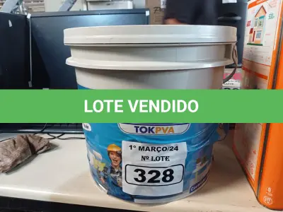 LOTE 328 - 01 BALDE DE MASSA ACRÍLICA STAR VINIL TOK PVA 16L. (NO ESTADO) ATENÇÃO! FAZER A VISITAÇÃO ANTES DE ARREMATAR, NÃO SABEMOS SE FUNCIONA. LEILÃO NÃO TEM GARANTIA E NEM DEVOLUÇÃO, SUJEITO A POSSÍVEIS AVARIAS VISÍVEIS/OCULTAS E/OU AUSÊNCIA DE COMPONENTES.