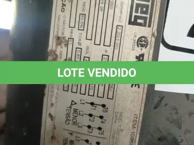 LOTE 246 - 01 MOTOR ELÉTRICO. (NO ESTADO) ATENÇÃO! FAZER A VISITAÇÃO ANTES DE ARREMATAR, NÃO SABEMOS SE FUNCIONA. LEILÃO NÃO TEM GARANTIA E NEM DEVOLUÇÃO, SUJEITO A POSSÍVEIS AVARIAS VISÍVEIS/OCULTAS E/OU AUSÊNCIA DE COMPONENTES.