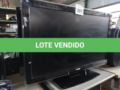 LOTE 301 - 02 TV’S MARCAS E MODELO DIVERSOS PARA RETIRADA DE PEÇAS. (NO ESTADO) ATENÇÃO! FAZER A VISITAÇÃO ANTES DE ARREMATAR, NÃO SABEMOS SE FUNCIONA. LEILÃO NÃO TEM GARANTIA E NEM DEVOLUÇÃO, SUJEITO A POSSÍVEIS AVARIAS VISÍVEIS/OCULTAS E/OU AUSÊNCIA DE COMPONENTES.