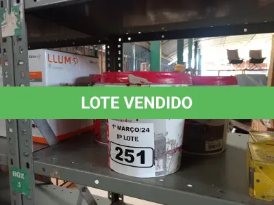 LOTE 251 - 03 BALDES DE CIMENTO QUEIMADO DACAPÓ 5KG. (NO ESTADO) ATENÇÃO! FAZER A VISITAÇÃO ANTES DE ARREMATAR, NÃO SABEMOS SE FUNCIONA. LEILÃO NÃO TEM GARANTIA E NEM DEVOLUÇÃO, SUJEITO A POSSÍVEIS AVARIAS VISÍVEIS/OCULTAS E/OU AUSÊNCIA DE COMPONENTES.