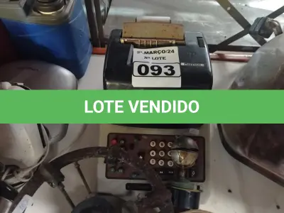 LOTE 093 - 01 MÁQUINA DE ESCREVER E 03 FOGAREIROS ANTIGOS. (NO ESTADO) ATENÇÃO! FAZER A VISITAÇÃO ANTES DE ARREMATAR, NÃO SABEMOS SE FUNCIONA. LEILÃO NÃO TEM GARANTIA E NEM DEVOLUÇÃO, SUJEITO A POSSÍVEIS AVARIAS VISÍVEIS/OCULTAS E/OU AUSÊNCIA DE COMPONENTES.