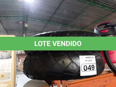 LOTE 049 - 02 PNEUS DE MOTO. (NO ESTADO) ATENÇÃO! FAZER A VISITAÇÃO ANTES DE ARREMATAR, NÃO SABEMOS SE FUNCIONA. LEILÃO NÃO TEM GARANTIA E NEM DEVOLUÇÃO, SUJEITO A POSSÍVEIS AVARIAS VISÍVEIS/OCULTAS E/OU AUSÊNCIA DE COMPONENTES.