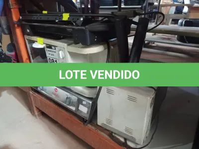 LOTE 081 - 01 FOGÃO DE INDUÇÃO, 02 FORNOS ELÉTRICOS E 01 CHURRASQUEIRA ELÉTRICA MARCAS E MODELOS DIVERSOS. (NO ESTADO) ATENÇÃO! FAZER A VISITAÇÃO ANTES DE ARREMATAR, NÃO SABEMOS SE FUNCIONA. LEILÃO NÃO TEM GARANTIA E NEM DEVOLUÇÃO, SUJEITO A POSSÍVEIS AVARIAS VISÍVEIS/OCULTAS E/OU AUSÊNCIA DE COMPONENTES.