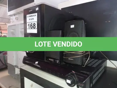 LOTE 168 - 01 DVD HOME THEATER MARCA SONY. (NO ESTADO) ATENÇÃO! FAZER A VISITAÇÃO ANTES DE ARREMATAR, NÃO SABEMOS SE FUNCIONA. LEILÃO NÃO TEM GARANTIA E NEM DEVOLUÇÃO, SUJEITO A POSSÍVEIS AVARIAS VISÍVEIS/OCULTAS E/OU AUSÊNCIA DE COMPONENTES.