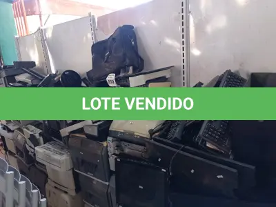 LOTE 550 - 01 LOTE DE SUCATAS DE IMPRESSORAS E MATERIAIS DIVERSOS. (NO ESTADO) ATENÇÃO! FAZER A VISITAÇÃO ANTES DE ARREMATAR, NÃO SABEMOS SE FUNCIONA. LEILÃO NÃO TEM GARANTIA E NEM DEVOLUÇÃO, SUJEITO A POSSÍVEIS AVARIAS VISÍVEIS/OCULTAS E/OU AUSÊNCIA DE COMPONENTES.
