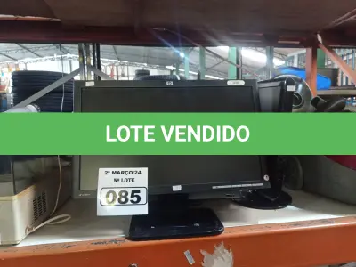 LOTE 085 - 06 MONITORES MARCAS E MODELOS DIVERSOS PARA RETIRADA DE PEÇAS. (NO ESTADO) ATENÇÃO! FAZER A VISITAÇÃO ANTES DE ARREMATAR, NÃO SABEMOS SE FUNCIONA. LEILÃO NÃO TEM GARANTIA E NEM DEVOLUÇÃO, SUJEITO A POSSÍVEIS AVARIAS VISÍVEIS/OCULTAS E/OU AUSÊNCIA DE COMPONENTES.