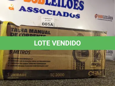 LOTE 005 - 01 TALHA MANUAL DE CORRENTE 2 TONELADAS DE CAPACIDADE 5 METROS DE ELEVAÇÃO CSM. (NOVO) (NO ESTADO) ATENÇÃO! FAZER A VISITAÇÃO ANTES DE ARREMATAR, NÃO SABEMOS SE FUNCIONA. LEILÃO NÃO TEM GARANTIA E NEM DEVOLUÇÃO, SUJEITO A POSSÍVEIS AVARIAS VISÍVEIS/OCULTAS E/OU AUSÊNCIA DE COMPONENTES