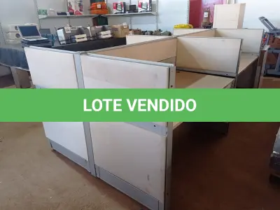 LOTE 530 - 01 BAIA PARA ESCRITORIO COM 04 LUGARES. (NO ESTADO) ATENÇÃO! FAZER A VISITAÇÃO ANTES DE ARREMATAR, NÃO SABEMOS SE FUNCIONA. LEILÃO NÃO TEM GARANTIA E NEM DEVOLUÇÃO, SUJEITO A POSSÍVEIS AVARIAS VISÍVEIS/OCULTAS E/OU AUSÊNCIA DE COMPONENTES.