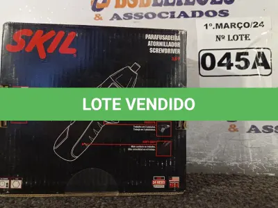 LOTE 045 - 01 PARAFUSADEIRA SKIL 3.6V BRCH 220V. (NOVO) (NO ESTADO) ATENÇÃO! FAZER A VISITAÇÃO ANTES DE ARREMATAR, NÃO SABEMOS SE FUNCIONA. LEILÃO NÃO TEM GARANTIA E NEM DEVOLUÇÃO, SUJEITO A POSSÍVEIS AVARIAS VISÍVEIS/OCULTAS E/OU AUSÊNCIA DE COMPONENTES.