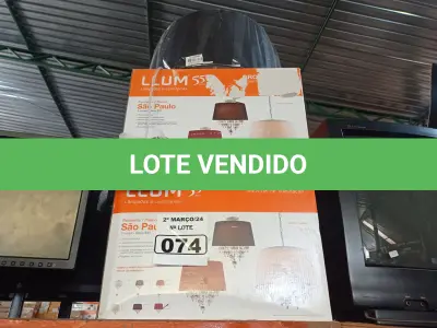 LOTE 074 - 02 LUMINÁRIAS PENDENTE SÃO PAULO. (NO ESTADO) ATENÇÃO! FAZER A VISITAÇÃO ANTES DE ARREMATAR, NÃO SABEMOS SE FUNCIONA. LEILÃO NÃO TEM GARANTIA E NEM DEVOLUÇÃO, SUJEITO A POSSÍVEIS AVARIAS VISÍVEIS/OCULTAS E/OU AUSÊNCIA DE COMPONENTES.