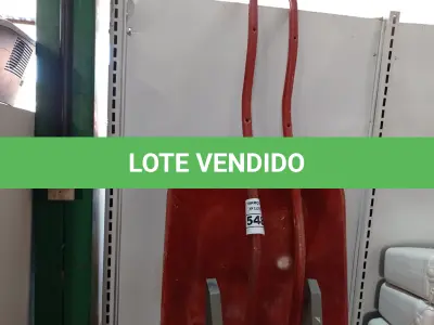 LOTE 548 - 01 CARRINHO DE MÃO INCOMPLETO (NO ESTADO) ATENÇÃO! FAZER A VISITAÇÃO ANTES DE ARREMATAR, NÃO SABEMOS SE FUNCIONA. LEILÃO NÃO TEM GARANTIA E NEM DEVOLUÇÃO, SUJEITO A POSSÍVEIS AVARIAS VISÍVEIS/OCULTAS E/OU AUSÊNCIA DE COMPONENTES.