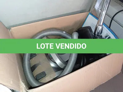 LOTE 044 - 01 ASPIRADOR DE PÓ. (NO ESTADO) ATENÇÃO! FAZER A VISITAÇÃO ANTES DE ARREMATAR, NÃO SABEMOS SE FUNCIONA. LEILÃO NÃO TEM GARANTIA E NEM DEVOLUÇÃO, SUJEITO A POSSÍVEIS AVARIAS VISÍVEIS/OCULTAS E/OU AUSÊNCIA DE COMPONENTES.
