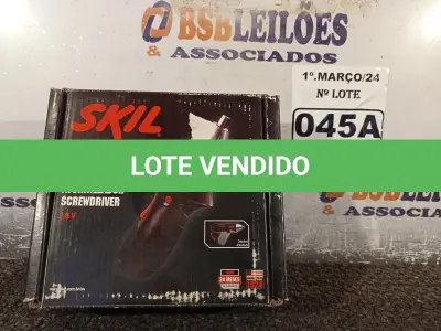 LOTE 045 - 01 PARAFUSADEIRA SKIL 3.6V BRCH 220V. (NOVO) (NO ESTADO) ATENÇÃO! FAZER A VISITAÇÃO ANTES DE ARREMATAR, NÃO SABEMOS SE FUNCIONA. LEILÃO NÃO TEM GARANTIA E NEM DEVOLUÇÃO, SUJEITO A POSSÍVEIS AVARIAS VISÍVEIS/OCULTAS E/OU AUSÊNCIA DE COMPONENTES.