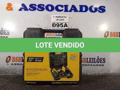 LOTE 095 - 01 KIT PARAFUSADEIRA/FURADEIRA COM IMPACTO A BATERIA, MODELO PFV 0121 BIVOLT 12V, 3/8-10MM MARCA VONDER. (NOVO) (NO ESTADO) ATENÇÃO! FAZER A VISITAÇÃO ANTES DE ARREMATAR, NÃO SABEMOS SE FUNCIONA. LEILÃO NÃO TEM GARANTIA E NEM DEVOLUÇÃO, SUJEITO A POSSÍVEIS AVARIAS VISÍVEIS/OCULTAS E/OU AUSÊNCIA DE COMPONENTES.