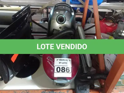 LOTE 086 - 02 ASPIRADORES DE PÓ MARCAS ELECTROLUX MODELOS DIVERSOS. (NO ESTADO) ATENÇÃO! FAZER A VISITAÇÃO ANTES DE ARREMATAR, NÃO SABEMOS SE FUNCIONA. LEILÃO NÃO TEM GARANTIA E NEM DEVOLUÇÃO, SUJEITO A POSSÍVEIS AVARIAS VISÍVEIS/OCULTAS E/OU AUSÊNCIA DE COMPONENTES.