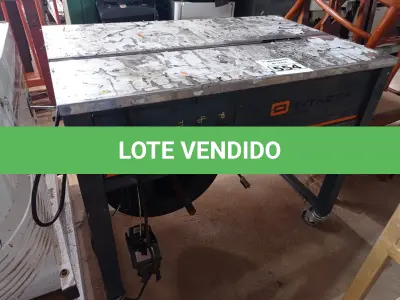 LOTE 554 - 01 MAQUINA ELÉTRICA ARQUEADORA DE FITA MARCA INTACTA 110V COM TRANSFORMADOR. (NO ESTADO) ATENÇÃO! FAZER A VISITAÇÃO ANTES DE ARREMATAR, NÃO SABEMOS SE FUNCIONA. LEILÃO NÃO TEM GARANTIA E NEM DEVOLUÇÃO, SUJEITO A POSSÍVEIS AVARIAS VISÍVEIS/OCULTAS E/OU AUSÊNCIA DE COMPONENTES.