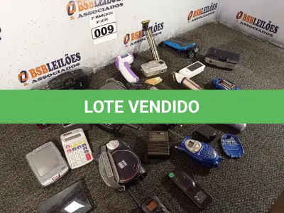 LOTE 009 - 01 LOTE COM ELETRÔNICOS DIVERSOS. (NO ESTADO) ATENÇÃO! FAZER A VISITAÇÃO ANTES DE ARREMATAR, NÃO SABEMOS SE FUNCIONA. LEILÃO NÃO TEM GARANTIA E NEM DEVOLUÇÃO, SUJEITO A POSSÍVEIS AVARIAS VISÍVEIS/OCULTAS E/OU AUSÊNCIA DE COMPONENTES.