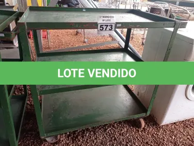 LOTE 573 - 01 CARRINHO DE FERRO COM RODINHAS E 03 BANDEJAS. (NO ESTADO) ATENÇÃO! FAZER A VISITAÇÃO ANTES DE ARREMATAR, NÃO SABEMOS SE FUNCIONA. LEILÃO NÃO TEM GARANTIA E NEM DEVOLUÇÃO, SUJEITO A POSSÍVEIS AVARIAS VISÍVEIS/OCULTAS E/OU AUSÊNCIA DE COMPONENTES.
