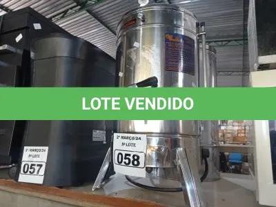 LOTE 058 - 02 CAFETEIRAS INDUSTRIAL. (NO ESTADO) ATENÇÃO! FAZER A VISITAÇÃO ANTES DE ARREMATAR, NÃO SABEMOS SE FUNCIONA. LEILÃO NÃO TEM GARANTIA E NEM DEVOLUÇÃO, SUJEITO A POSSÍVEIS AVARIAS VISÍVEIS/OCULTAS E/OU AUSÊNCIA DE COMPONENTES.