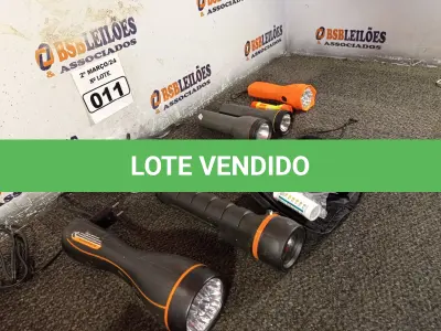 LOTE 011 - 01 FERRO DE PASSAR, 01 APARELHO DE MEDIR GLICEMIA E VÁRIAS LANTERNAS MARCAS E MODELOS DIVERSOS. (NO ESTADO) ATENÇÃO! FAZER A VISITAÇÃO ANTES DE ARREMATAR, NÃO SABEMOS SE FUNCIONA. LEILÃO NÃO TEM GARANTIA E NEM DEVOLUÇÃO, SUJEITO A POSSÍVEIS AVARIAS VISÍVEIS/OCULTAS E/OU AUSÊNCIA DE COMPONENTES.