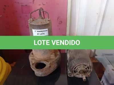 LOTE 537 - 02 MOTORES ELÉTRICOS. (NO ESTADO) ATENÇÃO! FAZER A VISITAÇÃO ANTES DE ARREMATAR, NÃO SABEMOS SE FUNCIONA. LEILÃO NÃO TEM GARANTIA E NEM DEVOLUÇÃO, SUJEITO A POSSÍVEIS AVARIAS VISÍVEIS/OCULTAS E/OU AUSÊNCIA DE COMPONENTES.
