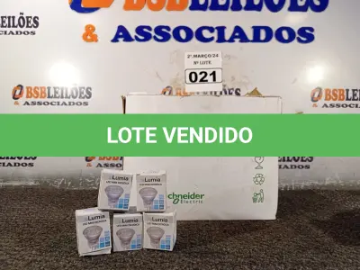 LOTE 021 - 01 LOTE COM APROXIMADAMENTE 80 LÂMPADAS LED MINI DICROICA. (NO ESTADO) ATENÇÃO! FAZER A VISITAÇÃO ANTES DE ARREMATAR, NÃO SABEMOS SE FUNCIONA. LEILÃO NÃO TEM GARANTIA E NEM DEVOLUÇÃO, SUJEITO A POSSÍVEIS AVARIAS VISÍVEIS/OCULTAS E/OU AUSÊNCIA DE COMPONENTES.