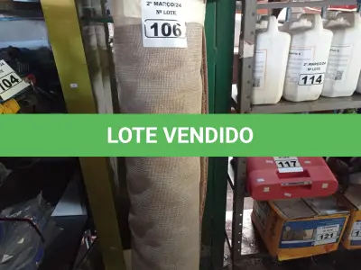 LOTE 106 - 01 TAPETE. (NO ESTADO) ATENÇÃO! FAZER A VISITAÇÃO ANTES DE ARREMATAR, NÃO SABEMOS SE FUNCIONA. LEILÃO NÃO TEM GARANTIA E NEM DEVOLUÇÃO, SUJEITO A POSSÍVEIS AVARIAS VISÍVEIS/OCULTAS E/OU AUSÊNCIA DE COMPONENTES.