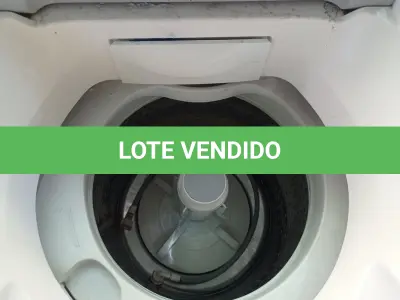 LOTE 491 - 01 MÁQUINA DE LAVAR ROUPAS MARCA BRASTEMP 09KG 220V. (NO ESTADO) ATENÇÃO! FAZER A VISITAÇÃO ANTES DE ARREMATAR, NÃO SABEMOS SE FUNCIONA. LEILÃO NÃO TEM GARANTIA E NEM DEVOLUÇÃO, SUJEITO A POSSÍVEIS AVARIAS VISÍVEIS/OCULTAS E/OU AUSÊNCIA DE COMPONENTES.