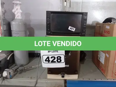 LOTE 428 - 01 CENTRAL MULTIMIDIA E 01 SUBWOOFER. (NO ESTADO) ATENÇÃO! FAZER A VISITAÇÃO ANTES DE ARREMATAR, NÃO SABEMOS SE FUNCIONA. LEILÃO NÃO TEM GARANTIA E NEM DEVOLUÇÃO, SUJEITO A POSSÍVEIS AVARIAS VISÍVEIS/OCULTAS E/OU AUSÊNCIA DE COMPONENTES.