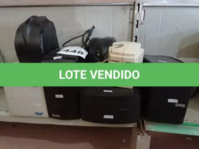 LOTE 448 - 02 NOBREAKS E 05 ESTABILIZADORES MARCAS E MODELOS DIVERSOS PARA RETIRADA DE PEÇAS. (NO ESTADO) ATENÇÃO! FAZER A VISITAÇÃO ANTES DE ARREMATAR, NÃO SABEMOS SE FUNCIONA. LEILÃO NÃO TEM GARANTIA E NEM DEVOLUÇÃO, SUJEITO A POSSÍVEIS AVARIAS VISÍVEIS/OCULTAS E/OU AUSÊNCIA DE COMPONENTES.