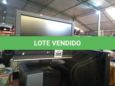 LOTE 325 - 02 TV’S DE TUBO E 01 TV LG 26” MARCAS E MODELOS DIVERSOS PARA RETIRADA DE PEÇAS. (NO ESTADO) ATENÇÃO! FAZER A VISITAÇÃO ANTES DE ARREMATAR, NÃO SABEMOS SE FUNCIONA. LEILÃO NÃO TEM GARANTIA E NEM DEVOLUÇÃO, SUJEITO A POSSÍVEIS AVARIAS VISÍVEIS/OCULTAS E/OU AUSÊNCIA DE COMPONENTES.