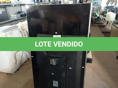 LOTE 334 - 02 TV’S MARCAS E MODELOS DIVERSOS PARA RETIRADA DE PEÇAS. (NO ESTADO) ATENÇÃO! FAZER A VISITAÇÃO ANTES DE ARREMATAR, NÃO SABEMOS SE FUNCIONA. LEILÃO NÃO TEM GARANTIA E NEM DEVOLUÇÃO, SUJEITO A POSSÍVEIS AVARIAS VISÍVEIS/OCULTAS E/OU AUSÊNCIA DE COMPONENTES.