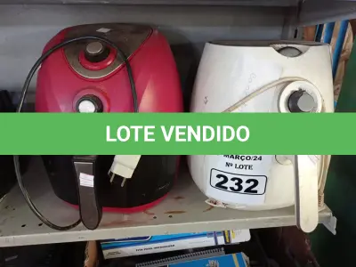 LOTE 232 - 02 AIRFRY MARCAS E MODELOS DIVERSOS. (NO ESTADO) ATENÇÃO! FAZER A VISITAÇÃO ANTES DE ARREMATAR, NÃO SABEMOS SE FUNCIONA. LEILÃO NÃO TEM GARANTIA E NEM DEVOLUÇÃO, SUJEITO A POSSÍVEIS AVARIAS VISÍVEIS/OCULTAS E/OU AUSÊNCIA DE COMPONENTES.