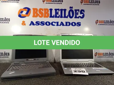 LOTE 290 - 02 NOTEBOOK’S MARCAS E MODELOS DIVERSOS. (NO ESTADO) ATENÇÃO! FAZER A VISITAÇÃO ANTES DE ARREMATAR, NÃO SABEMOS SE FUNCIONA. LEILÃO NÃO TEM GARANTIA E NEM DEVOLUÇÃO, SUJEITO A POSSÍVEIS AVARIAS VISÍVEIS/OCULTAS E/OU AUSÊNCIA DE COMPONENTES.